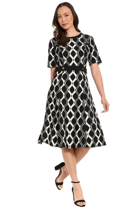 London Times T10466M Geometric Fit-and-Flare Short Sleeve Jewel Neck A-Line Knit Dress with Metallic Finish