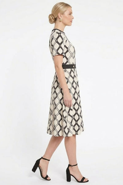 London Times T10466M Geometric Fit-and-Flare Short Sleeve Jewel Neck A-Line Knit Dress with Metallic Finish