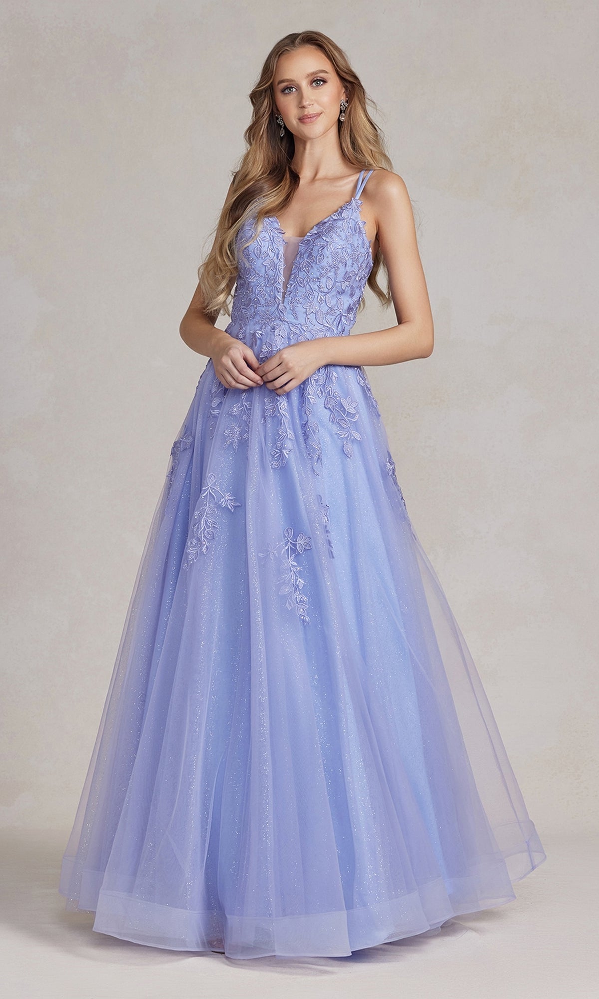 Vestido de fiesta de tul bordado, espalda con corsé, estilo T1136