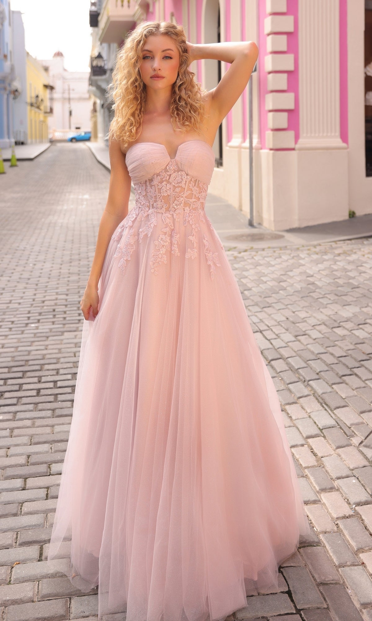 Elegante vestido de fiesta T1326 con corpiño transparente sin tirantes