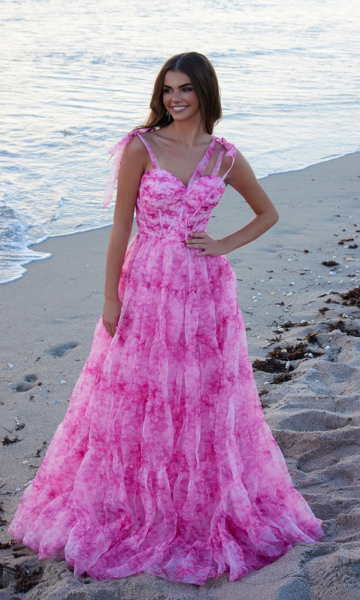 Vestido de fiesta largo con volantes y efecto tie-dye Nox Anabel T1501