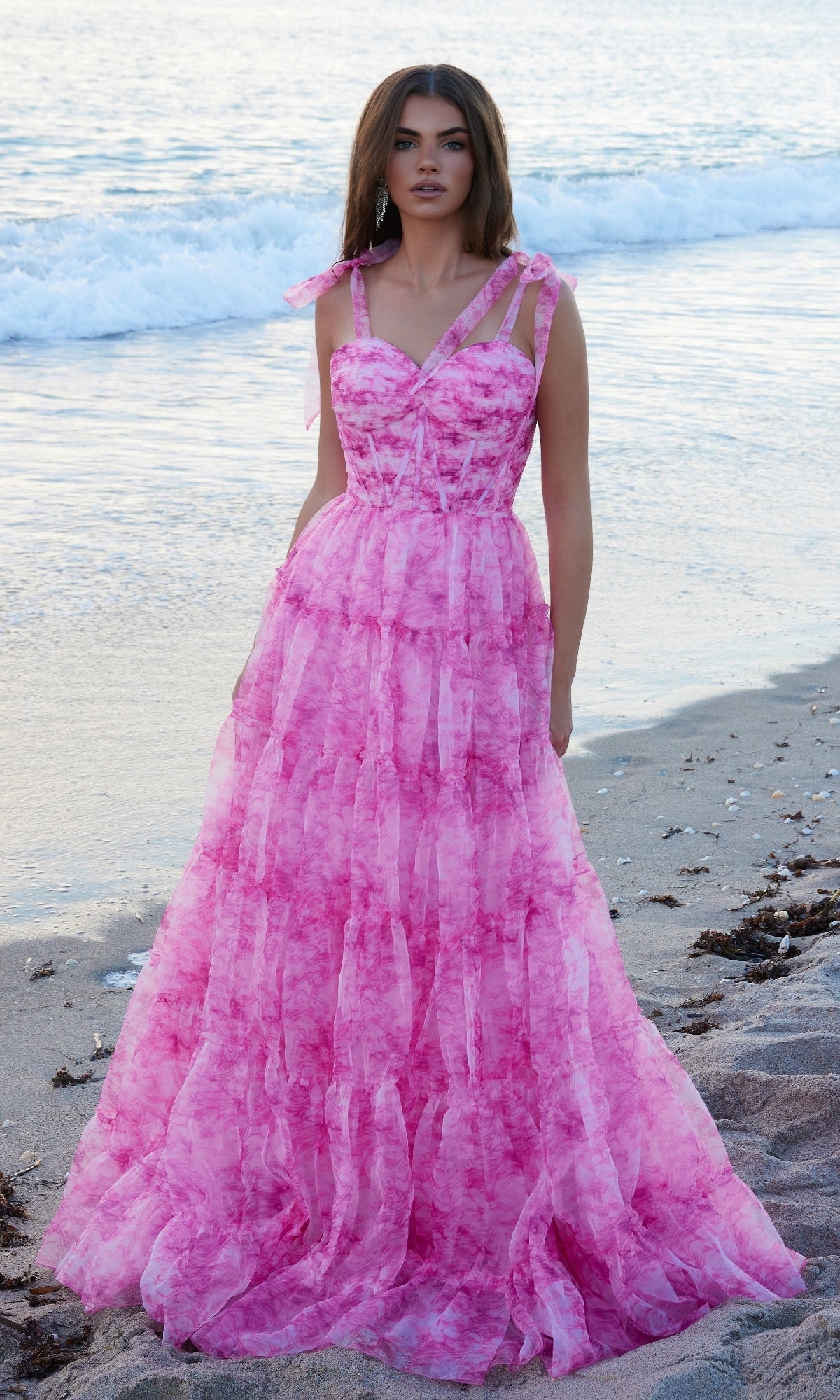 Vestido de fiesta largo con volantes y efecto tie-dye Nox Anabel T1501