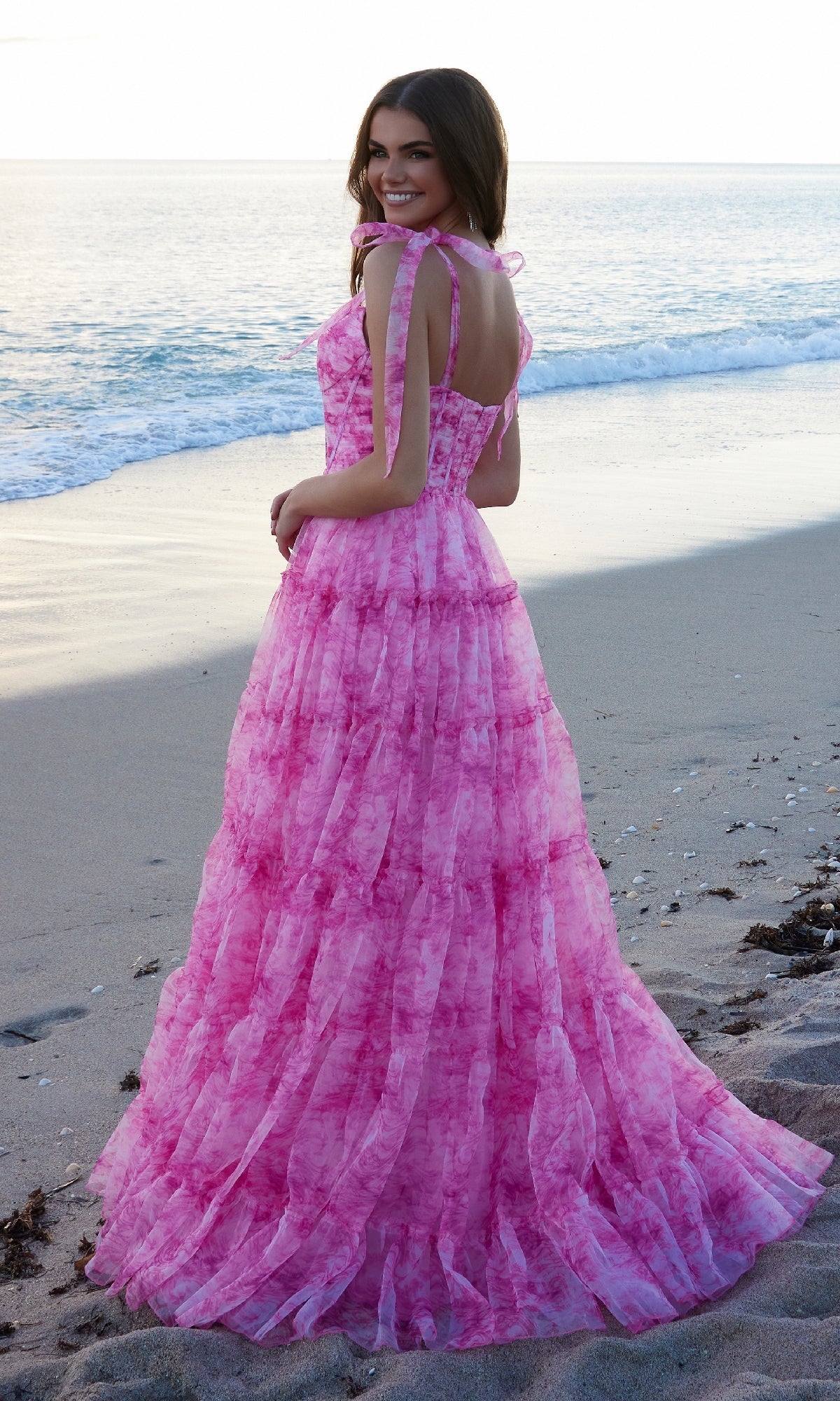 Vestido de fiesta largo con volantes y efecto tie-dye Nox Anabel T1501