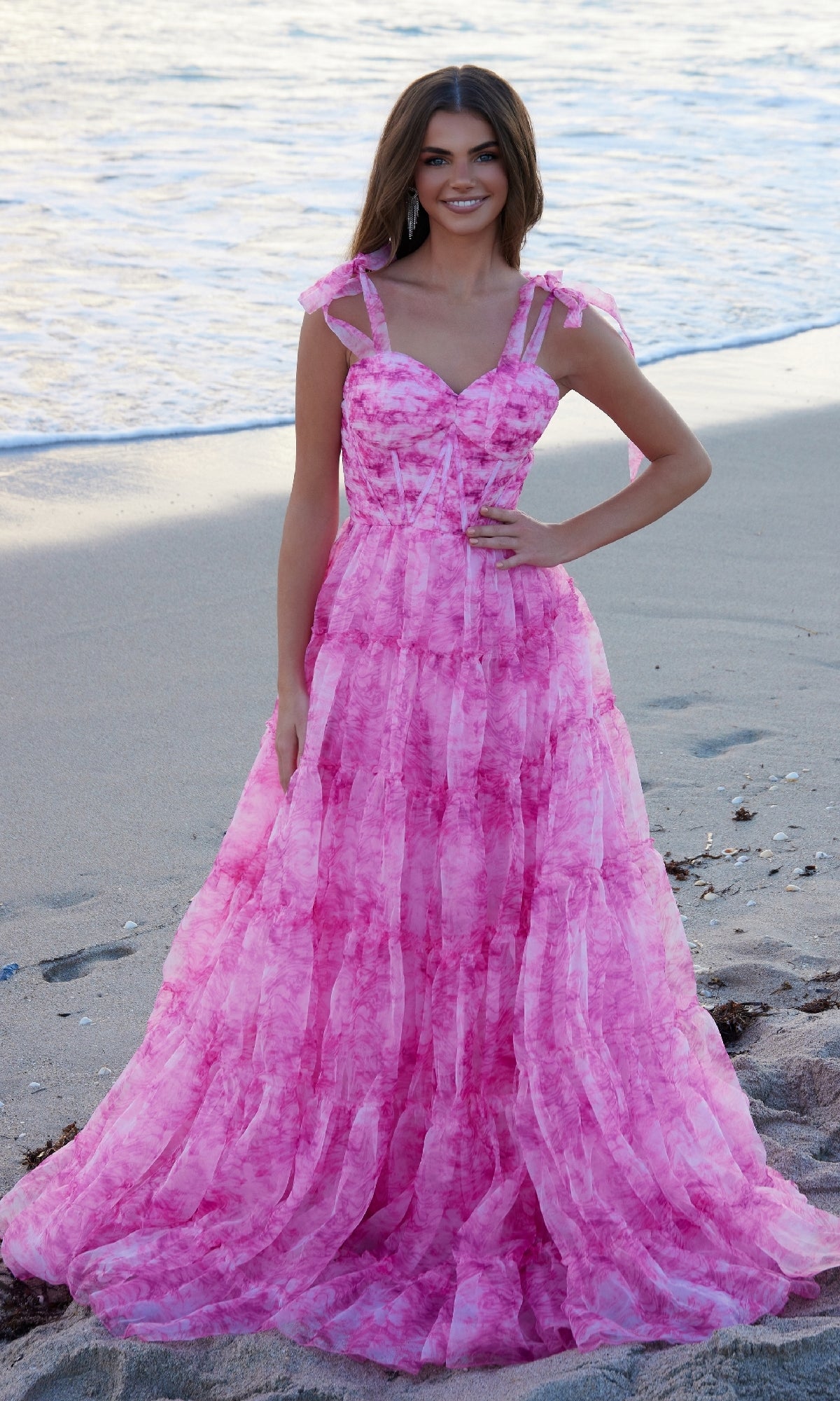 Vestido de fiesta largo con volantes y efecto tie-dye Nox Anabel T1501