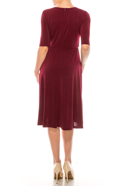 London Times T4667M Merlot Short Sleeve A-Line Midi Day Dress with Jewel Neck, Bubble Crepe