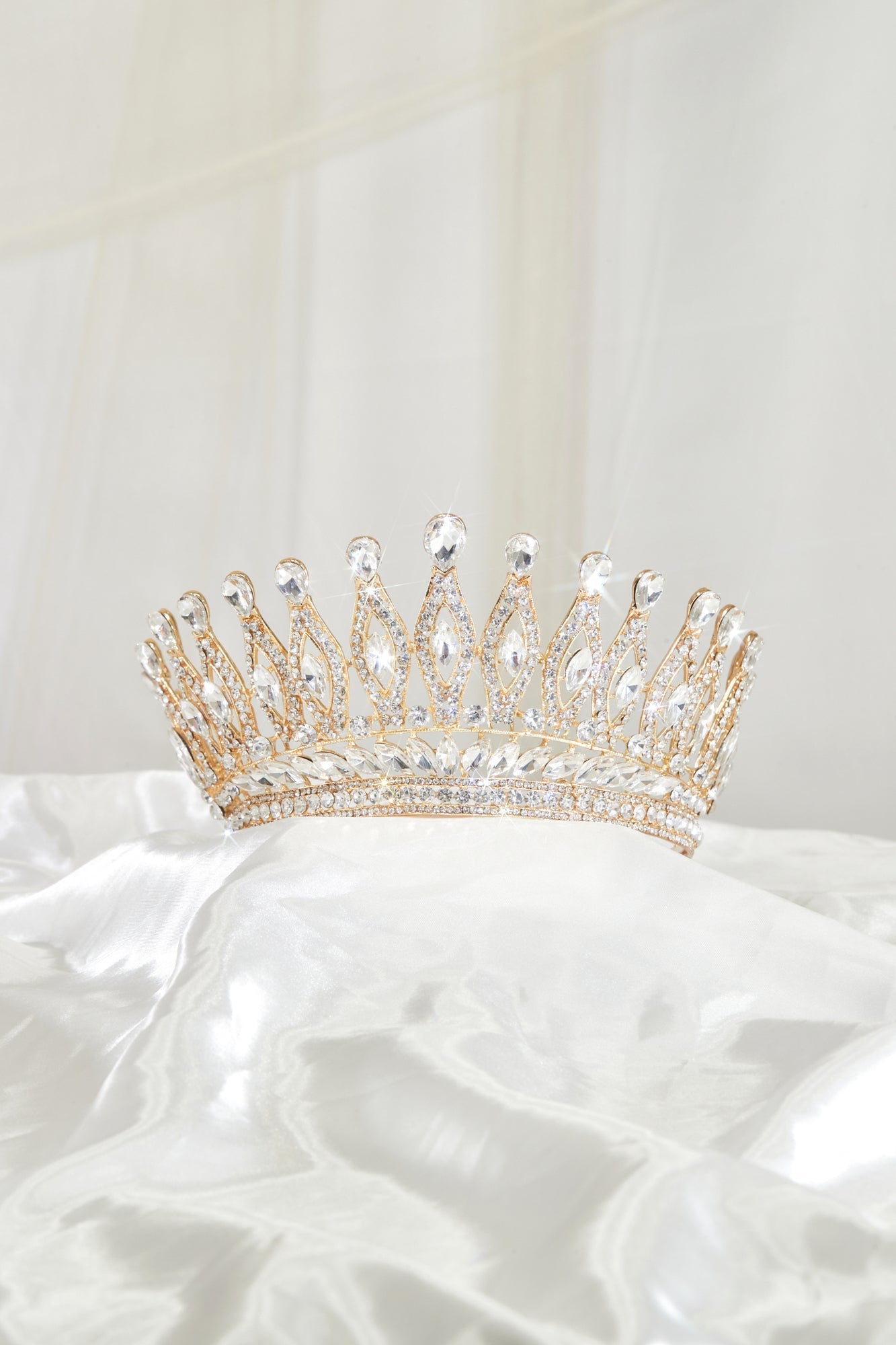 Tiara TR-855 by Calla Collection