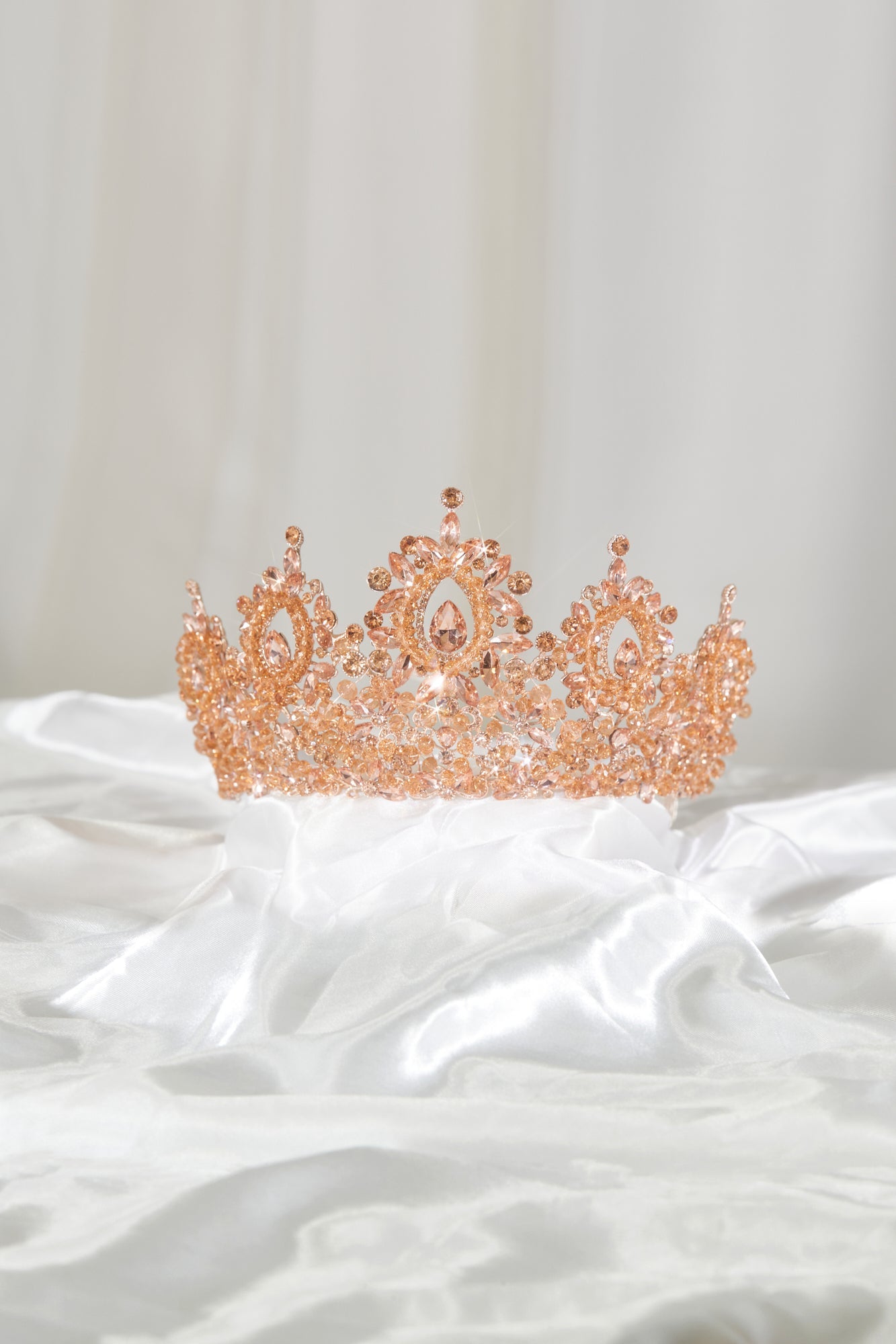 Tiara TR-962 by Calla Collection
