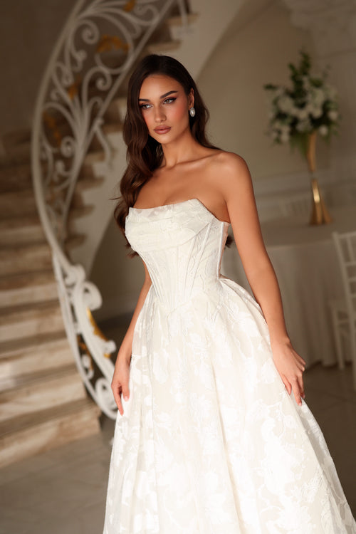 Off-White Floral Jacquard Wedding Dress with Detachable Off-Shoulder Straps by Tina Holly TW623