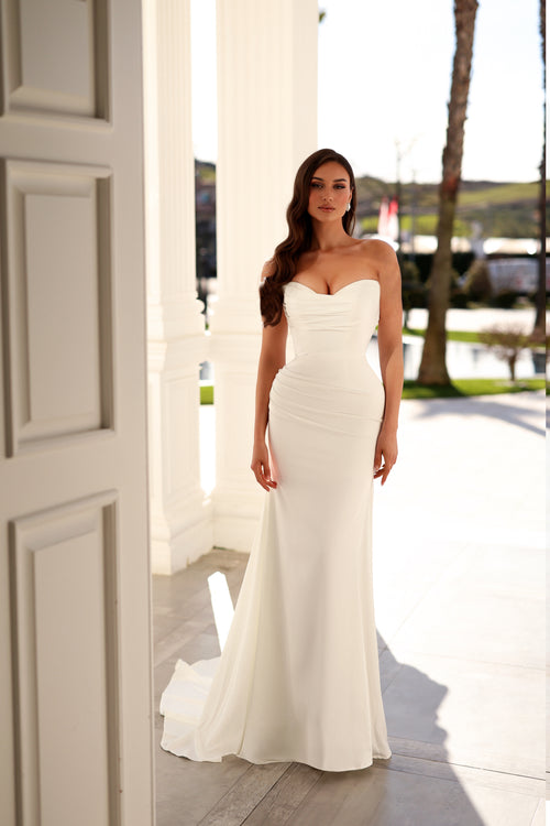 Off-Shoulder Sweetheart Mermaid Wedding Dress with Detachable Straps & Sweep Train by Tina Holly TW628