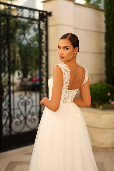 Tina Holly TW903 Wedding A-Line Sweetheart Lace AppliquÃ© Tulle Lace Dress