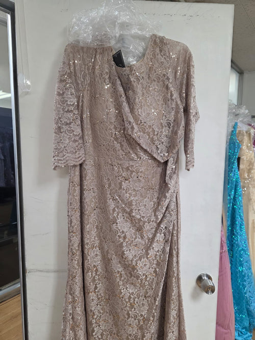Clearance Champagne Size 4XL Mother of the Bride Long Fully Lined Evening Dress By Eva USA 3397