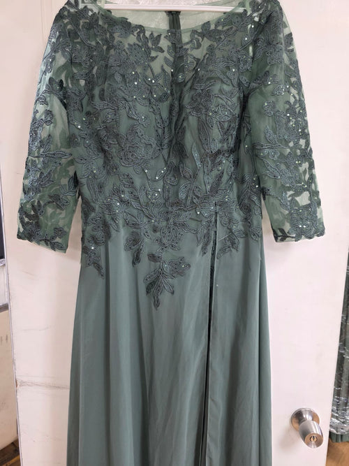 Clearance Eucalyptus Size L A-Line Long Mother of the Bride Formal Dress By Eva USA 5258