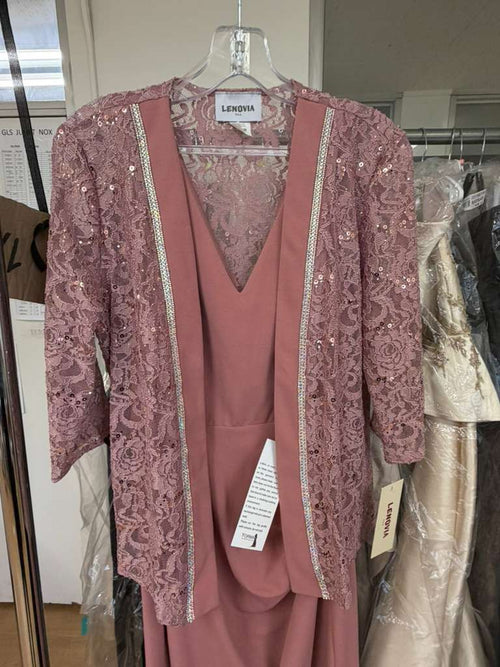 Clearance Mauve Size M V-Neck A-Line Mother of the Bride & Groom Formal Gown by Lenovia 5293