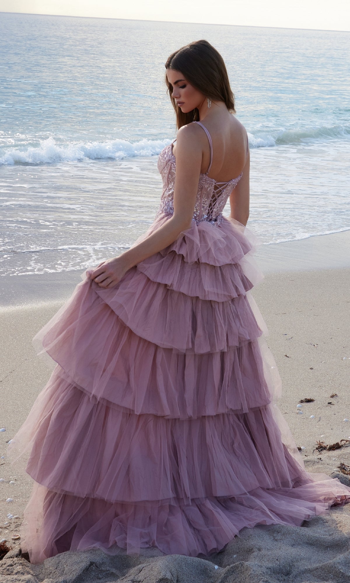 Impresionante vestido de fiesta largo de encaje con sobrefalda | Nox Anabel Y1544