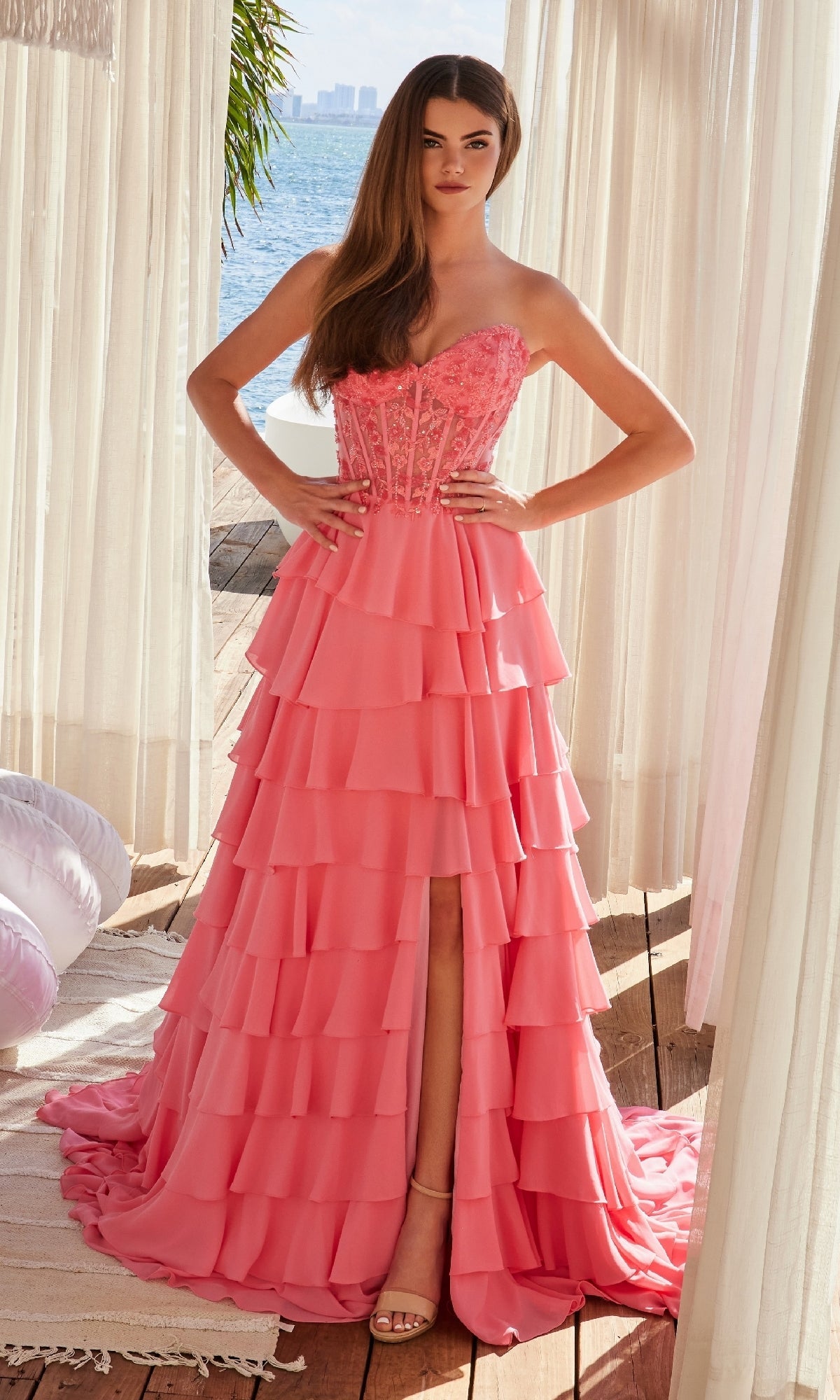 Elegante vestido de fiesta largo sin tirantes con volantes Y1551