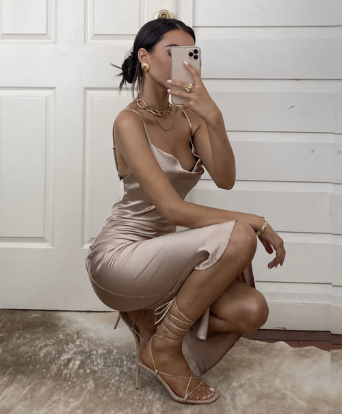 Velvi Dress