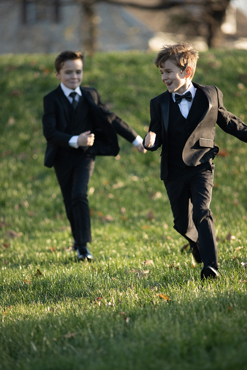 "Kingston" 5-Piece Kids Tuxedo Set in Onyx Black