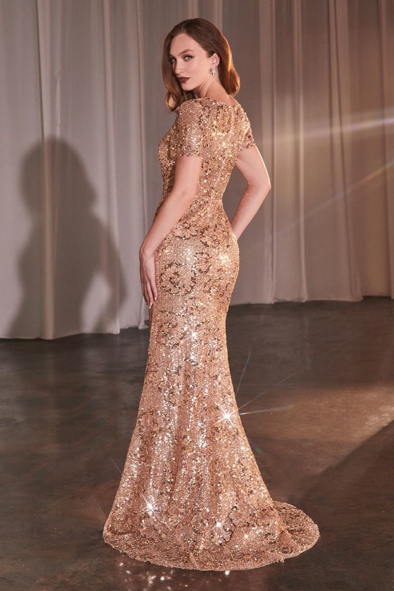 Vestidos Ladivine de Cinderella Divine - Vestido Ladivine CC3700 de manga corta con estampado de lentejuelas - Nueva colección