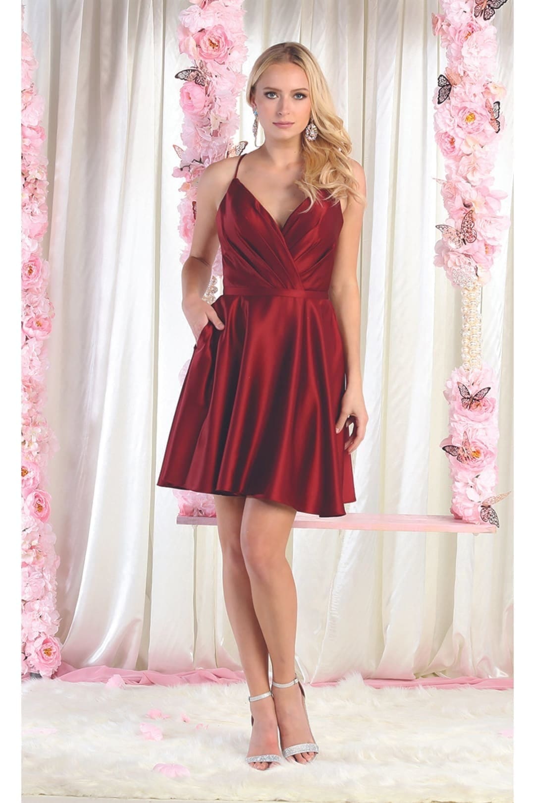 Christmas Dress in Burgundy Style For A Holiday Party - Burgundy / 2