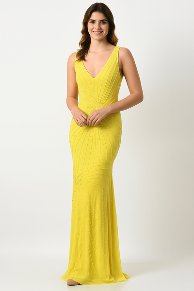 Form-Fitting Gown with Alluring Open Back CF23240998 by FG