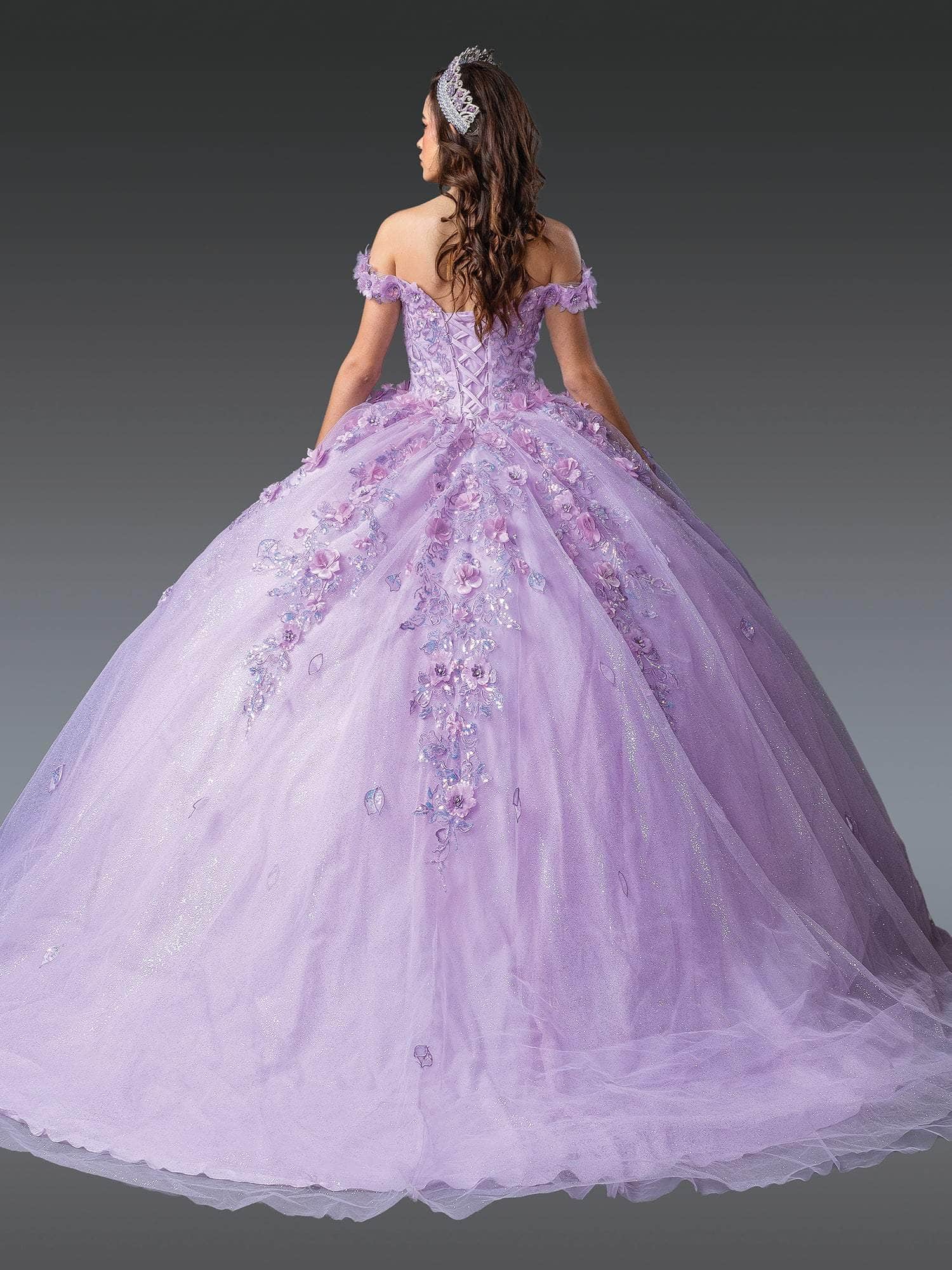 Dancing Queen 1951 - Floral Applique Plunging Sweetheart Ballgown Quinceanera Dresses XS / Lilac