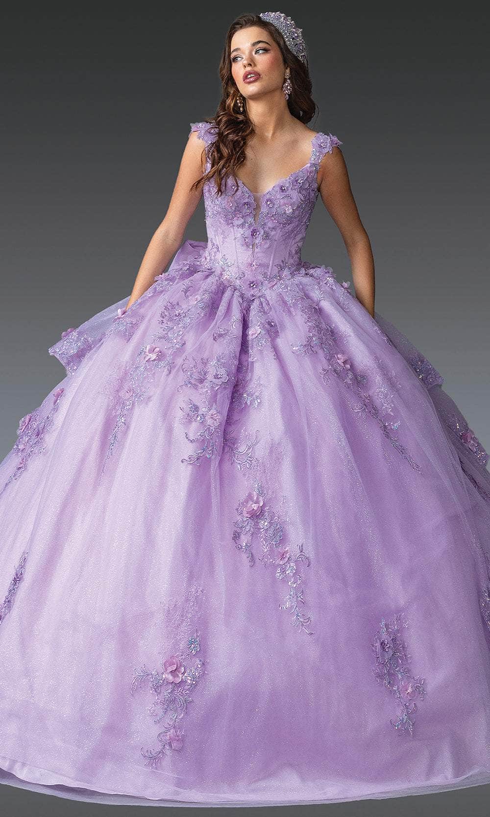 Dancing Queen 1952 - V-Neck Embroidered Quince Gown Quinceanera Dresses XS / Lilac