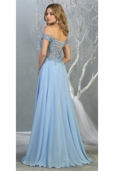 Elegant Formal Embroidered Prom Gown And Plus Size
