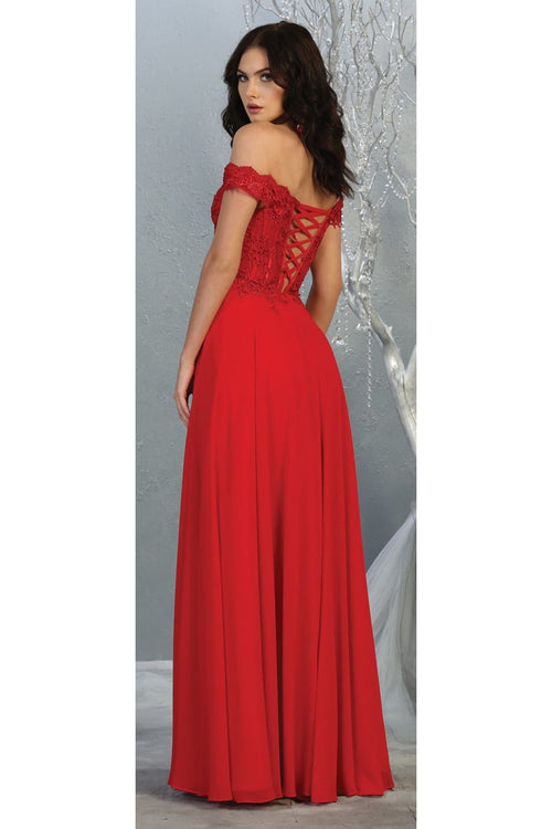 Elegant Formal Embroidered Prom Gown And Plus Size