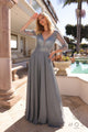 Elegante vestido evasé con mangas 3/4 y adornos | Nox Anabel MF101