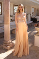 Elegante vestido evasé con mangas 3/4 y adornos | Nox Anabel MF101