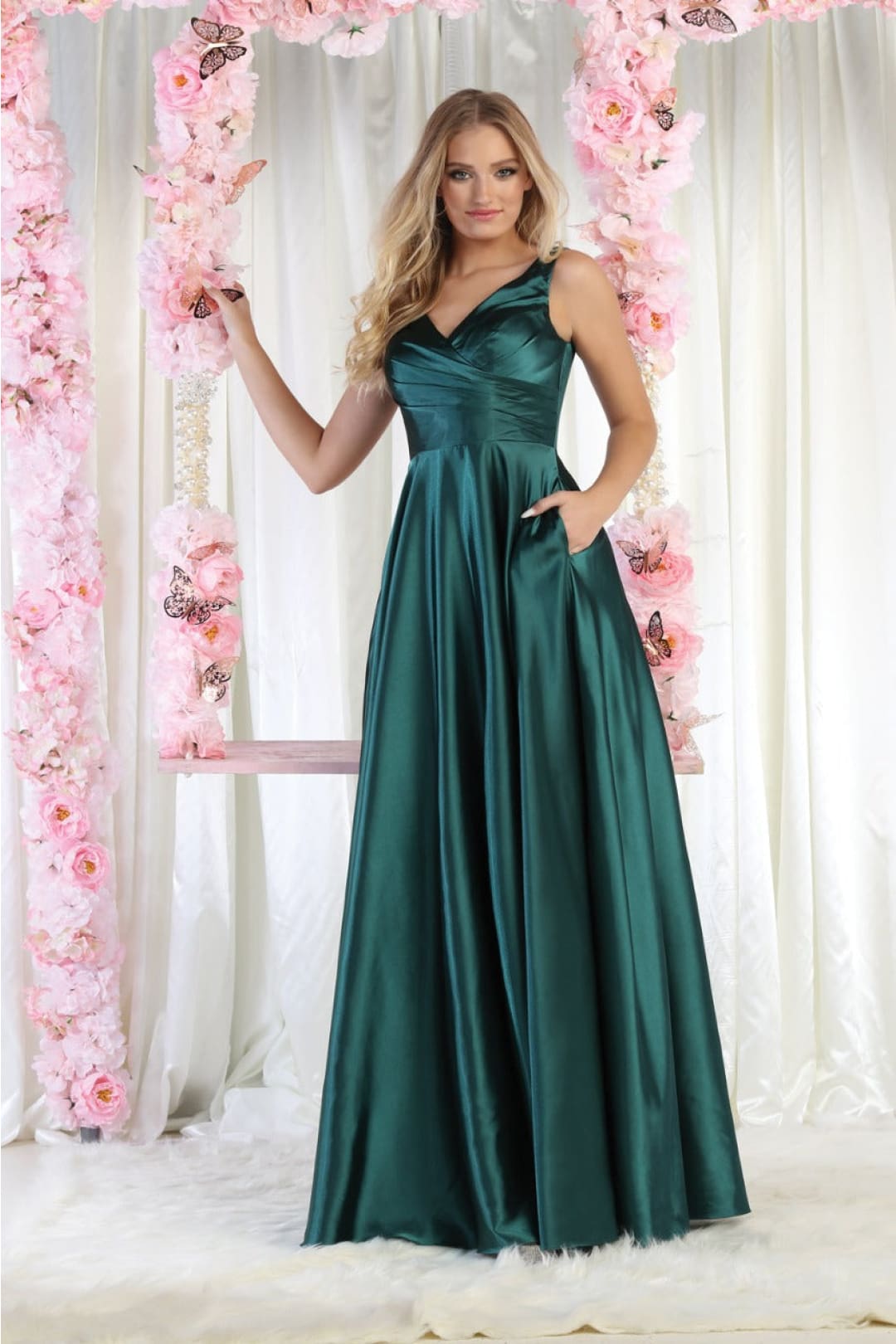 Emerald Christmas & Holiday Dress in Satin By May Queen MQ1994 - 4 / Green
