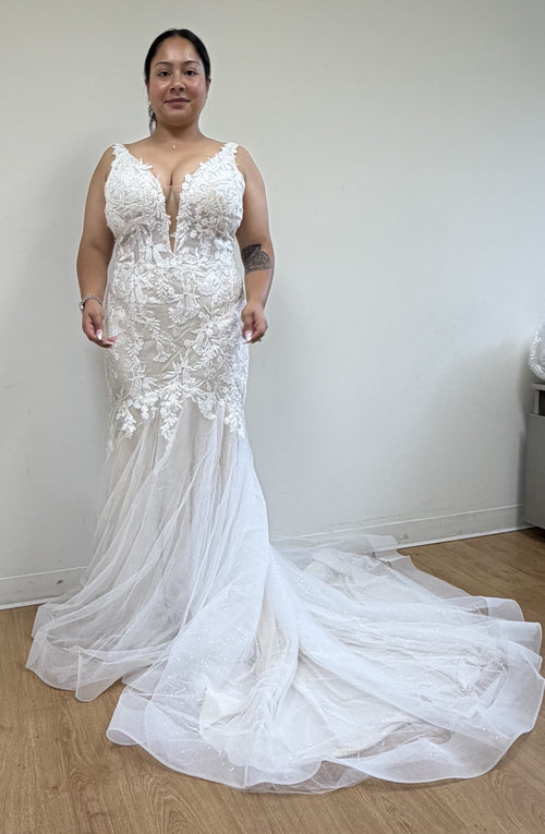 Engagement Dress V-Neck Mermaid Sequin Gown By Royal Queen RQ8181