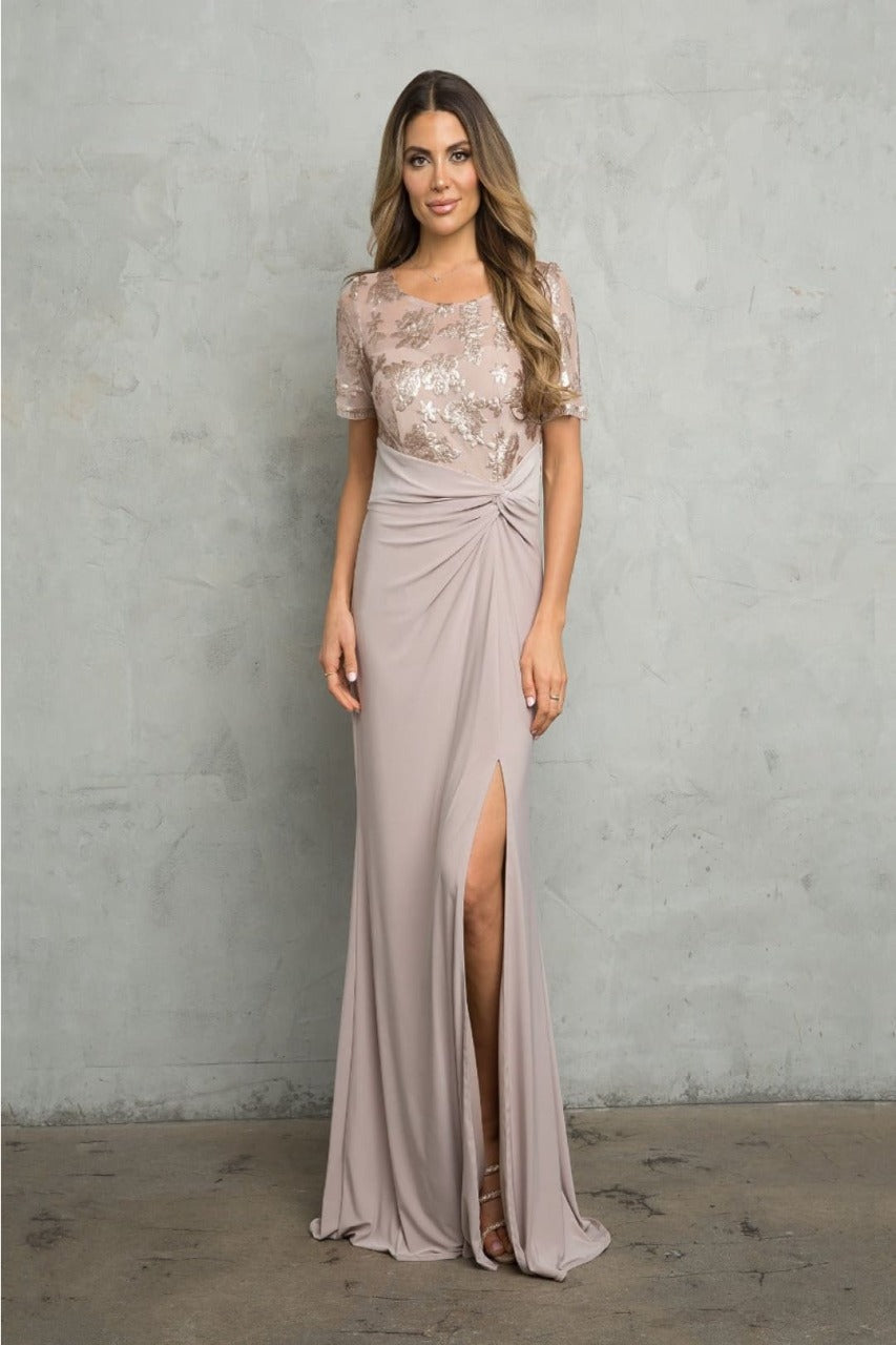 Vestido de madre de la novia plateado de manga corta Stella Couture 22062 - Nueva colección