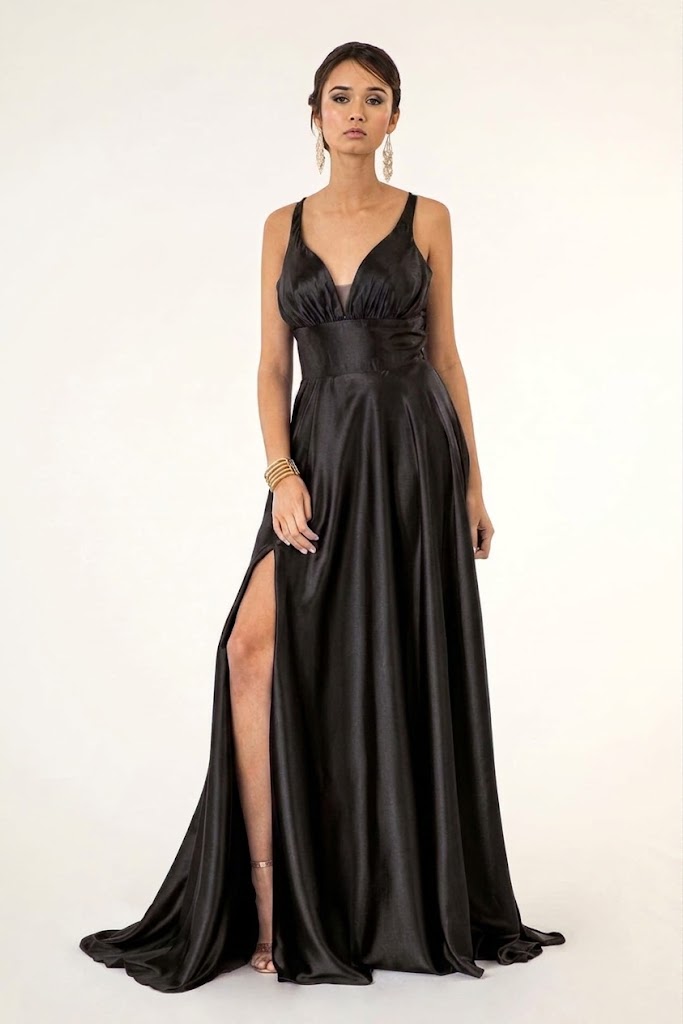 Vestido de dama de honor de satén sencillo con escote en V largo Elizabeth K GL2963