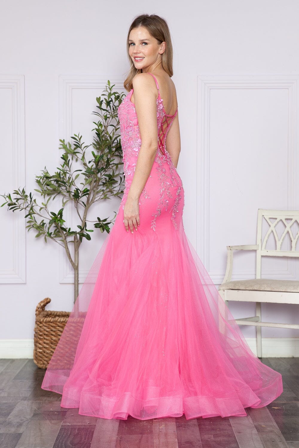 Vestido de sirena sin mangas con apliques florales de Poly USA 9374