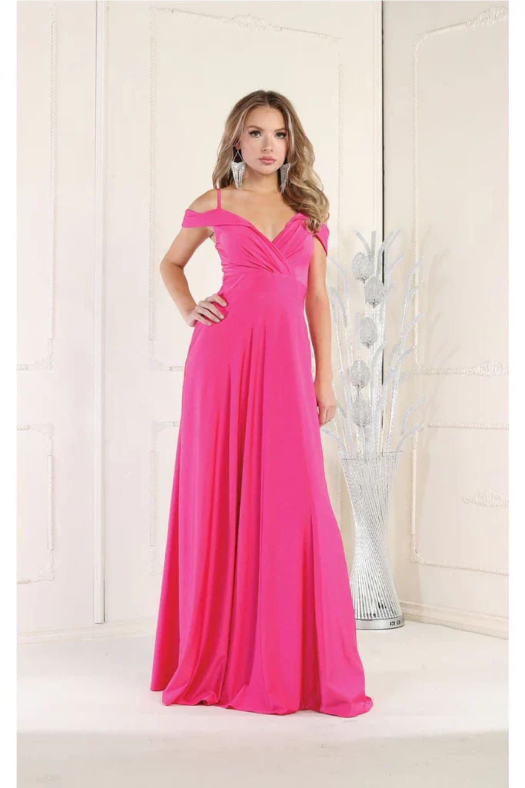 fuchsia bridesmaid dresses May Queen Cold Shoulder Long A-Line Dress MQ1988 With its floor Size:IT 41.5 - US 10.5 AUR-under 400 Black Dress Ladies Shift