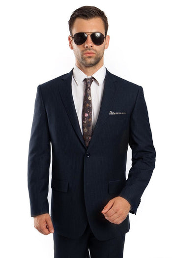 Traje de negocios de dos botones, corte regular, microraya diplomática para hombre en azul marino