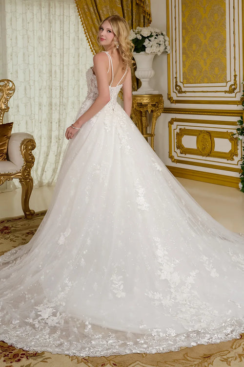Sleeveless Bridal Gown by Elizabeth KGL3660