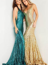 Gown for New Year's Eve in Gold Style 23079 Party Dress