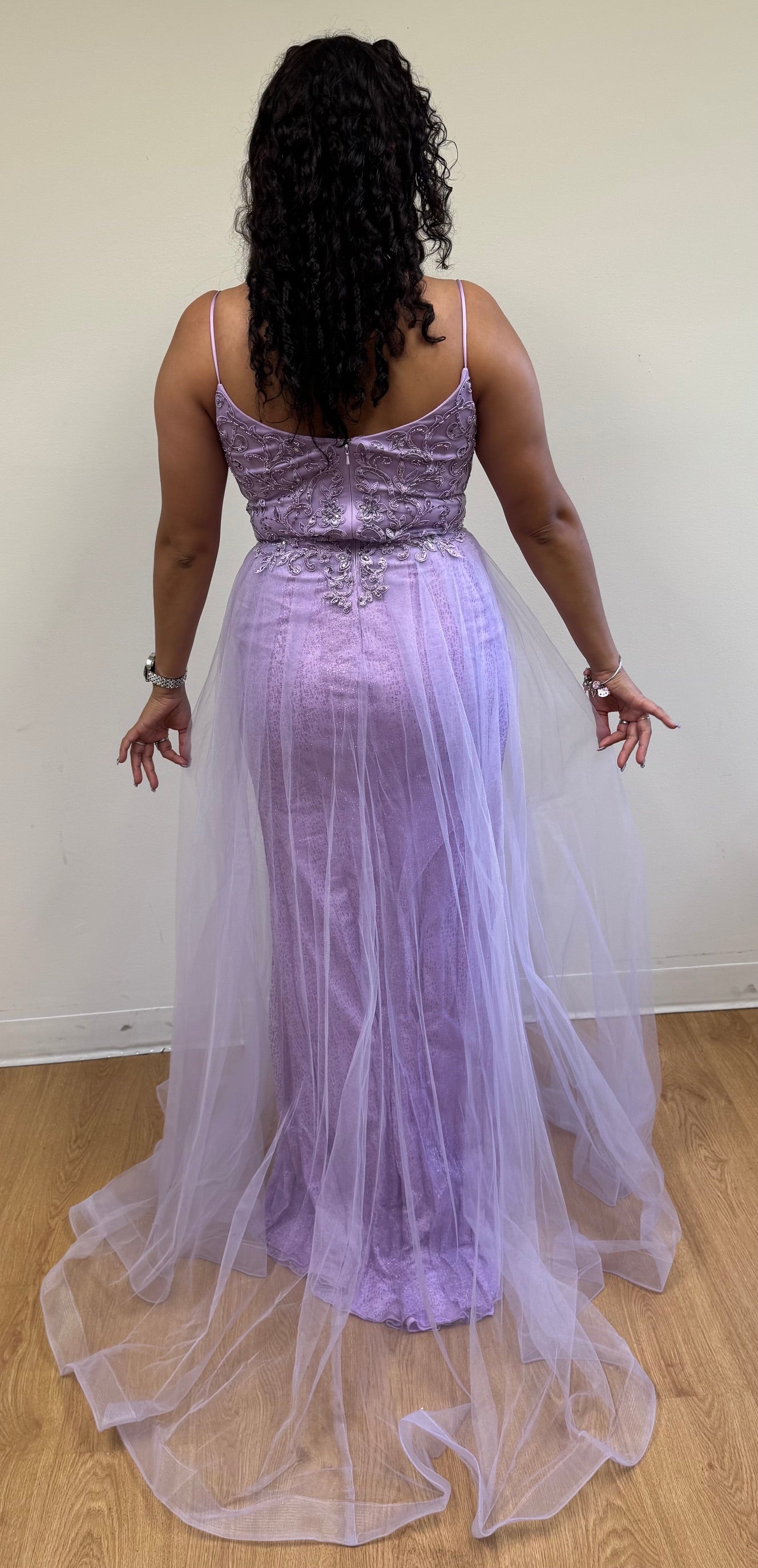 Vestido de gala de sirena con escote en V para la alfombra roja de May Queen MQ2125