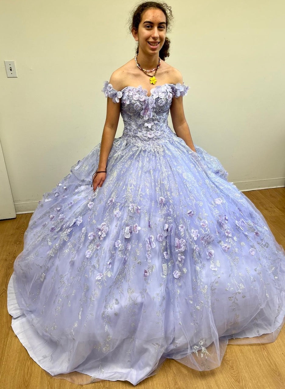 Sweet 16 Birthday Party Dress in Lilac Style Ball Gown