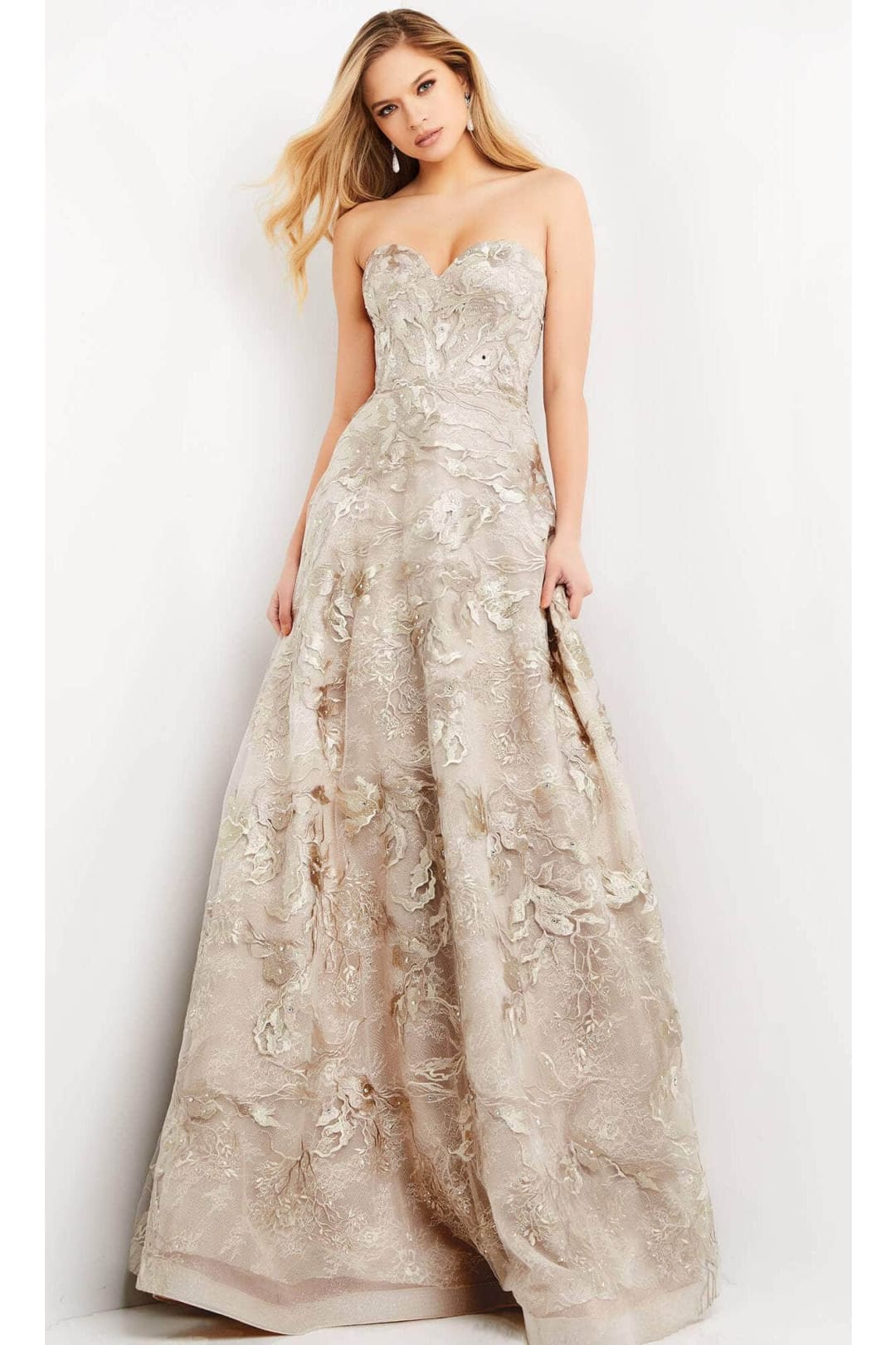 Jovani - 04441 Strapless Embroidered Floral Long Gown - Prom