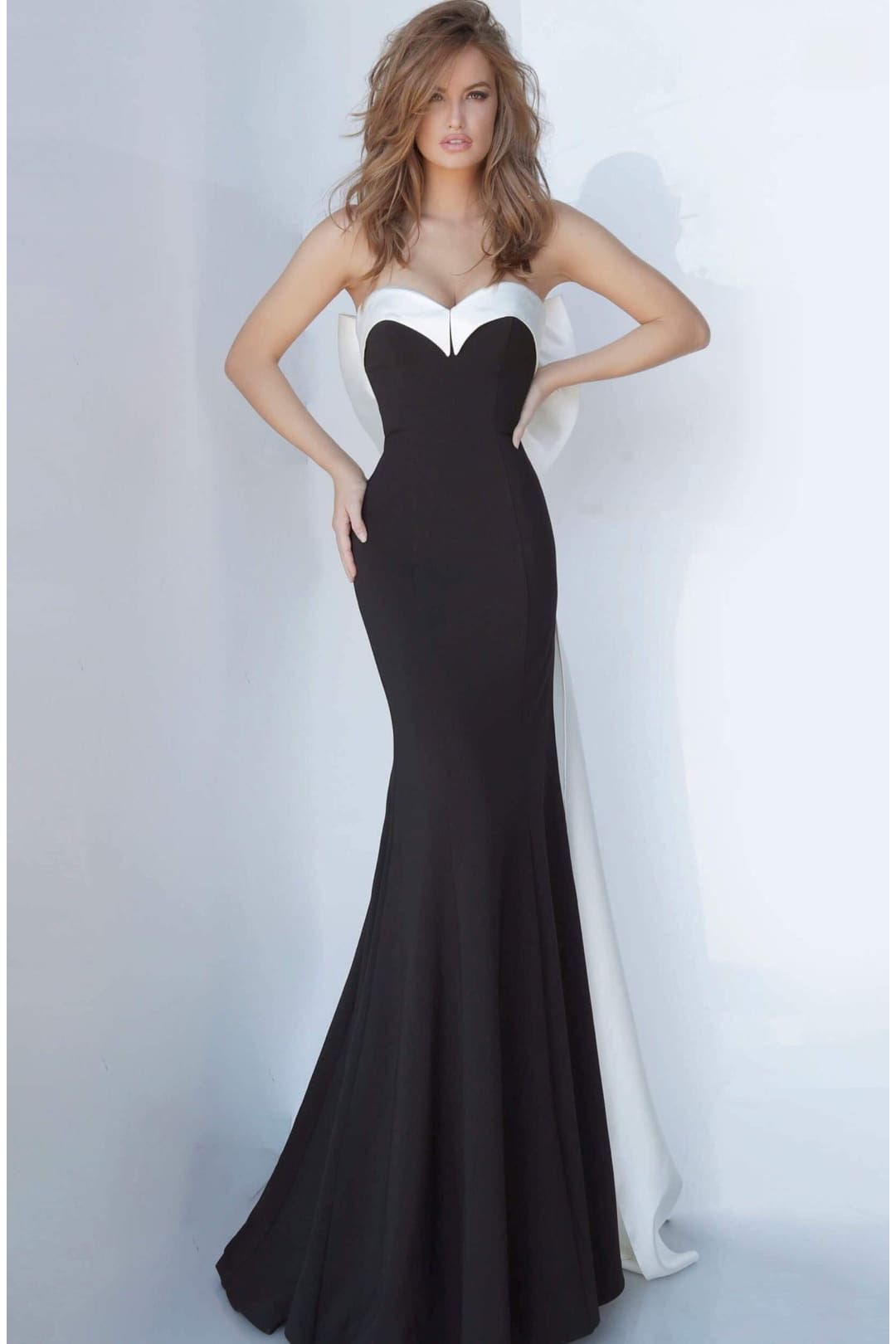 Jovani 12020 - Strapless Trumpet Dress With Bow Back Detail - Prom