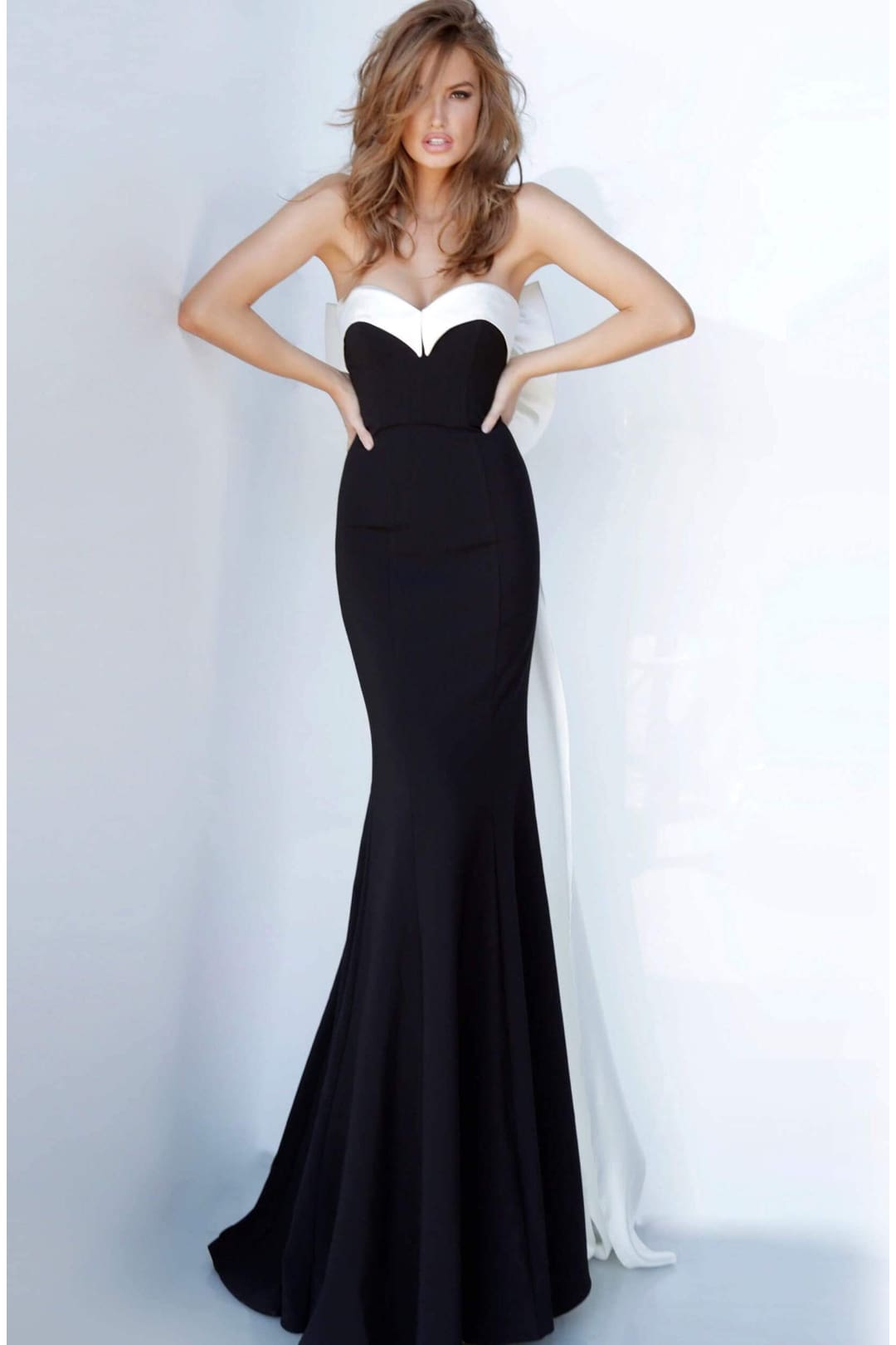 Jovani 12020 - Strapless Trumpet Dress With Bow Back Detail - Prom