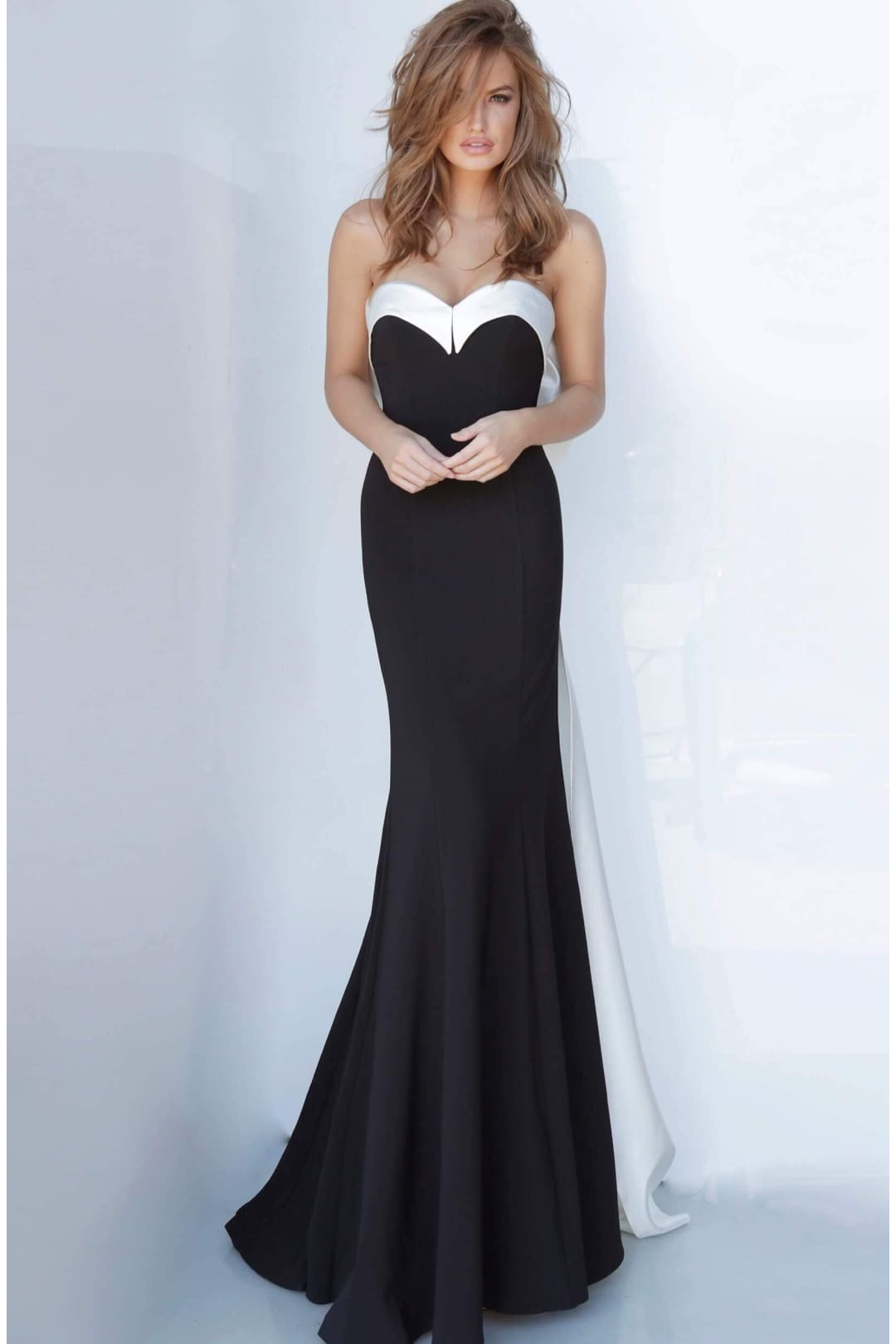 Jovani 12020 - Strapless Trumpet Dress With Bow Back Detail - Prom