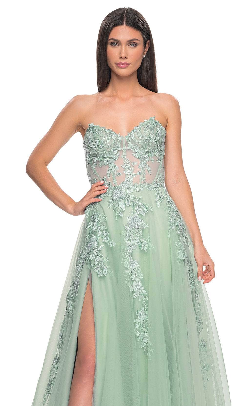 La Femme 32082 Sweetheart Applique Prom Dress