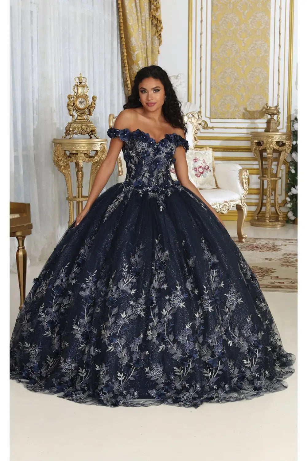 Historia de los vestidos de quinceañera y su selección