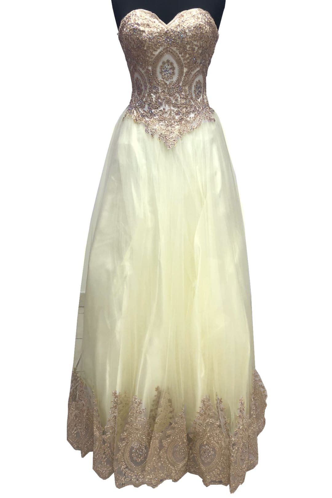Masquerade Ball Gown - Ivory / 4