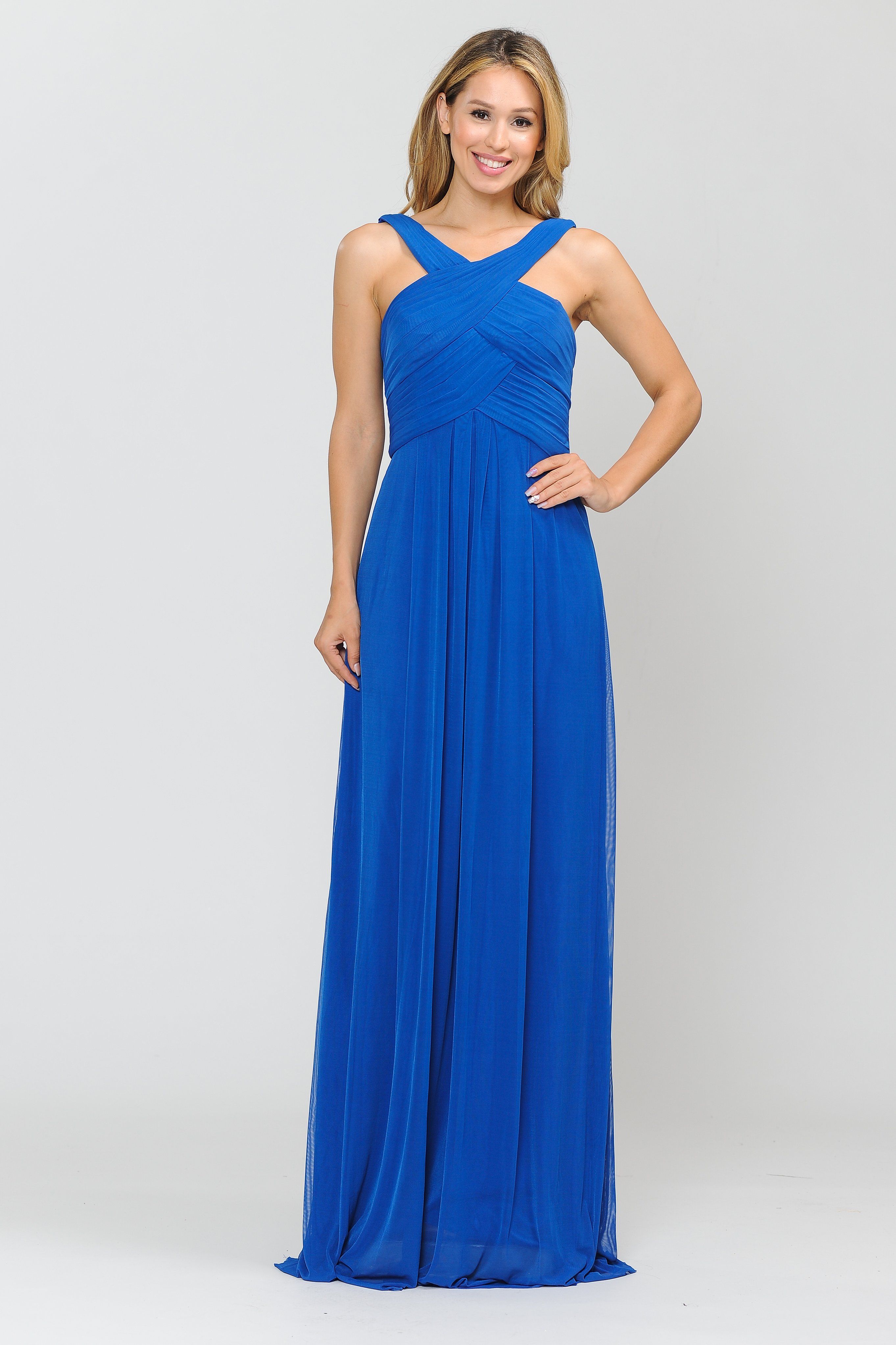 Vestido largo de corte A con escote plisado de Poly USA 8554