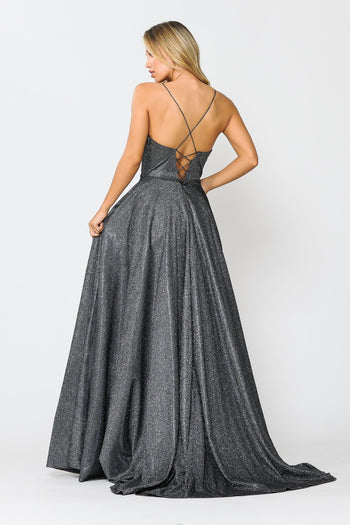 Vestido largo de corte A con purpurina y espalda de corsé de Poly USA 8436